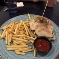   at Meow Pizzeria Verde in Innsbruck
