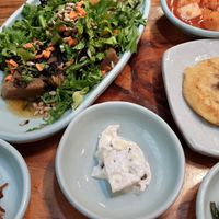 Acorn jelly salad and side dishes at Manisan Sanchae 마니산산채 in Incheon