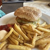 Veganer Burger  at Gasthaus Bäreck in Unken