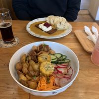 Yum  at Moment in Prague