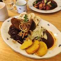 Vegan duck at Moment in Prague