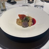 Gebackener Blumenkohl mit Rote-Beet-Soße   at Hotel-Restaurant Bütgenbacher Hof in Buetgenbach