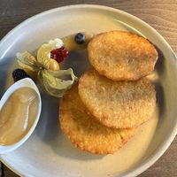 Reibekuchen mit Apfelmus  at LOTTI am Südstrand in Sankt Peter-ording