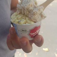 vegetarian banana split and strawberry cheese cake  at Das Eis in Frankfurt