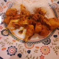 Prato principal at Hola Indian in Salamanca