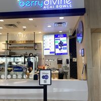 Berry Divine Açaí Bowls Locationn  at PHX - Berry Divine Acai Bowls - T4 in Phoenix