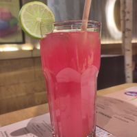 Dragon fruit lemonade at Hans Im Glück - Türkenstraße in Munich