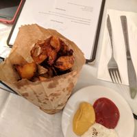 Delicious fries at Zakaim - Vegan Boutique in Tel Aviv