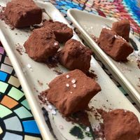 Amazing dates truffles at Zakaim - Vegan Boutique in Tel Aviv