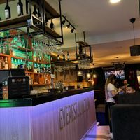 The restaurant  at Everest Junction in Lisbon