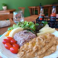 vegan strogonoff at Oásis Natural - Alimentação Saudável in Natal