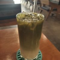 Iced matcha latte with oat milk at Kalae Cafe - Nangnon Coffee in Chiang Rai