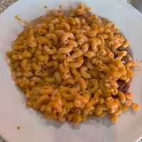 Buffalo chick'n mac at Donut Villa Diner in Arlington