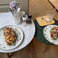 Cauliflower focaccia + pesto butter bean toast with vegan feta at Koek van Nouk in Arnhem