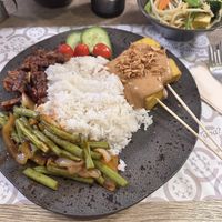 Vegan combination menu  at Loro Blonyo in Helmond