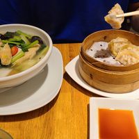  at Mama Huhu in Tokyo