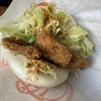 Bao with "vegan chicken”  at Tofu Chang in Santiago