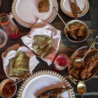 Spinach chapati, stuffed aubergine and potatoes #Veganuary at Nksha in Mumbai