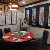 There is both Chinese and Korean style seating available. at Shu Shi Yuan in Incheon