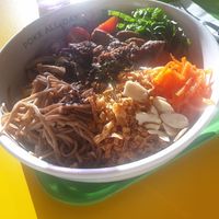Vegan bowl, noodles, mushrooms, vegan meat, carrots - 6.5/10 at Poke All Day - Tongyeong Jukgrim in Tongyeong