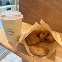 Cacao and snacks  at TAUHUYAKI - 島呼燒 in Taipei