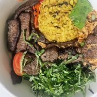 It has fresh vegetables, actually more in the bottom of the bowl. Generous amount of plant-based meat which is marinated well.   at Poke All Day - Gongdeok in Seoul