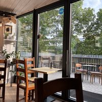 Indoor and outdoor seatingg  at Daržo Dubuo in Vilnius