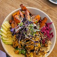 Wellnessbowl made vegan (without feta) at Neo Cafe & Eatery in Wellington