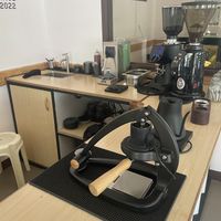 Machines   at Cafe Ynani in Coron