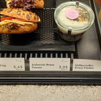 sandwich and chia pudding are labelled vegan at Bäckerei Konditorei Wolf in Augsburg