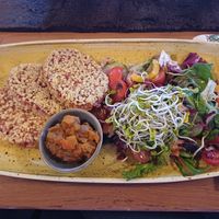 Beetroot patties with mango chutney at Skihütte Oberbeuren in Kaufbeuren