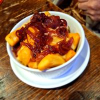 Chips with caramelised onions at The Lady Luck in Canterbury