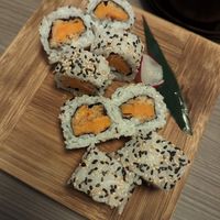 Yam tem rolls 5/5 at Mikado in Edmonton