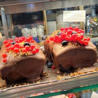 Banana cake with mocha frosting at HEL - Relove - T2 in Vantaa