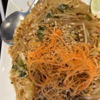 Phad Thai  at Sakura Restaurant in Richland