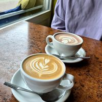 Cappuccino (groß) und Heiße Schokolade at Karl-Otto in Mannheim