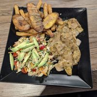  at Shani's African Snacks in Hamburg