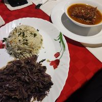 Tofu mit Gemüsereis und Kraut at Chocos Restaurant in Diani
