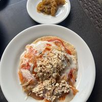 Una fusión de sabores con una arepa cómo base + el postre at Delicias  Naturales in Bucaramanga