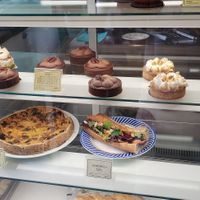 Pâtisseries et sandwichs! at Les Belles Âmes Pâtisserie in Lyon