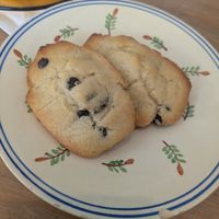 Madeleine at Les Belles Âmes Pâtisserie in Lyon