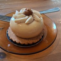 Jean Baptiste with speculoos and lemon at Les Belles Âmes Pâtisserie in Lyon