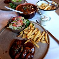 Stoverij with fries at Bistro MaReine in Deinze