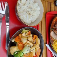 Nice food very loud staff at Pho King in Poprad