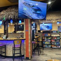 Plenty of seating #Veganuary at Beach Hut Deli & Tap Room by DOCO in Sacramento