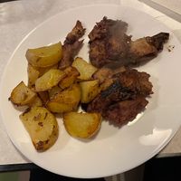 Seitan al vino rosso con patate   at Nanda's in Lucca