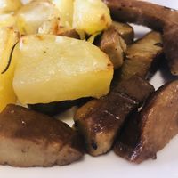 Seitan with potatoes  at Nanda's in Lucca