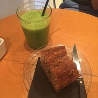 Vegan green smoothie and vegan banana bread at Bazilika Cafe in Ljubljana