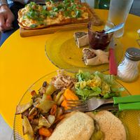 Plato del dia, empanadas, pizza at Atelier de Viveres in Puerto Madryn