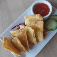 Crab Rangoon at Alice & Friends at The Glen in Glenview